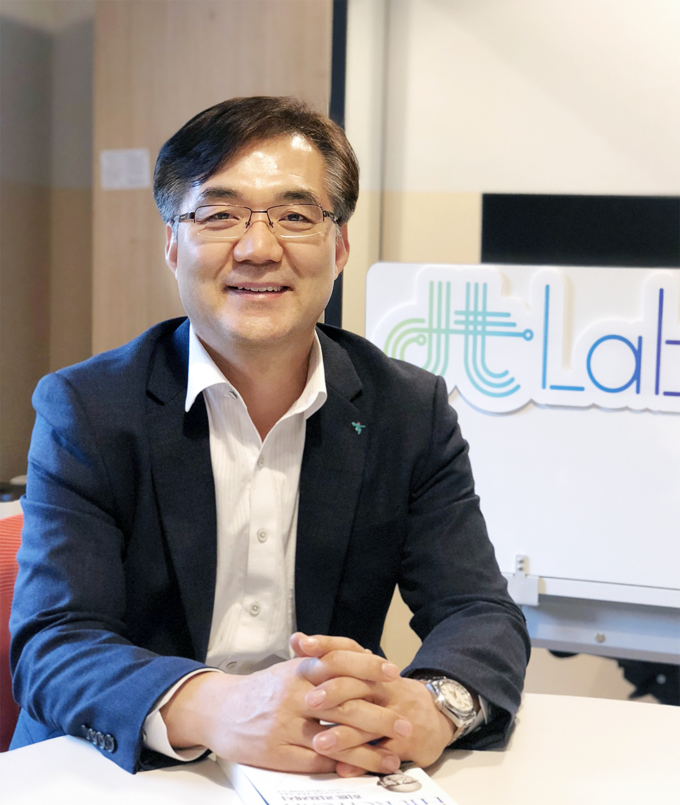 하나금융그룹 데이터 총괄 임원으로 선임된 김정한 CDO(Chief Data Officer).