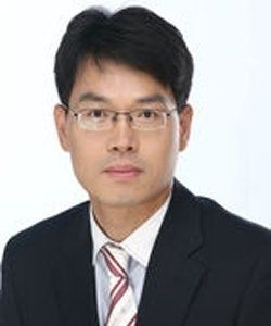 안철경 전 보험연구원 부원장.