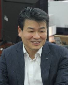 이성용 신한미래전략연구소 소장