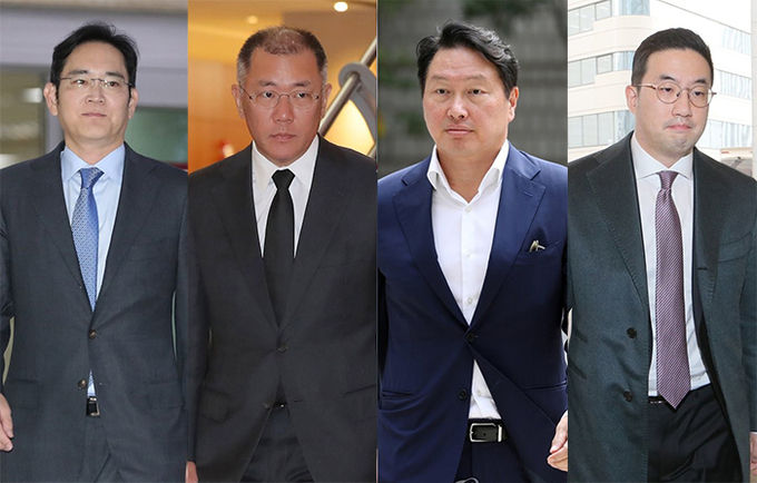 (왼쪽부터) 이재용 삼성전자 부회장, 정의선 현대자동차 수석부회장, 최태원 SK 회장, 구광모 LG그룹 대표. 사진=연합뉴스