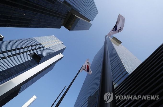 삼성그룹 금융 계열사가 모여있는 서울 서초구 삼성전자 서초사옥. 사진=뉴시스