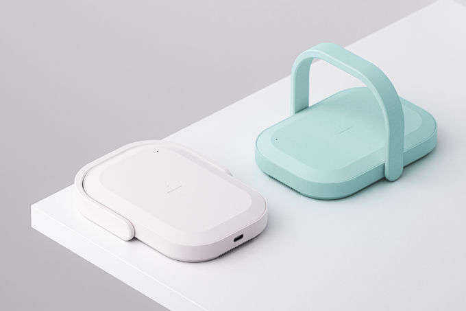 KT가 선보인 프리미엄 굿즈 ‘피크닉 UV Charger’가 글로벌 디자인 어워드에서 2관왕을 수상했다.