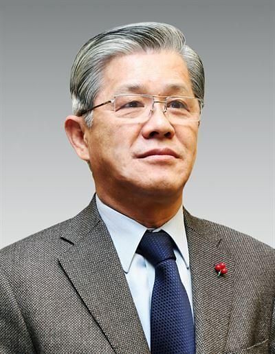 최신원 SK네트웍스 전 회장