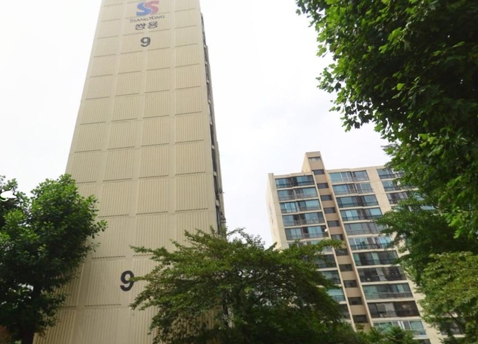 대치쌍용2차 아파트 전경. 제공=네이버부동산