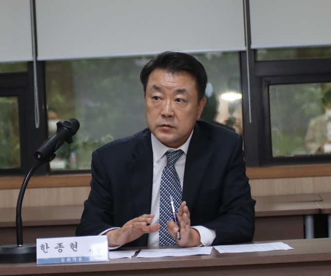 한국제약바이오협회가 23일 서울 서초구 방배동 회관에서 개최한 디지털헬스위원회에서 위원장으로 선임된 동화약품 한종현 사장이 인사말을 하고있다.(사진=한국제약바이오협회)