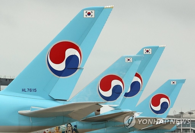 영종도 인천국제공항 제2여객터미널의 대한항공 항공기. 제공=연합뉴스