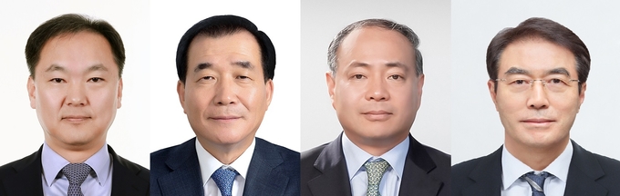 (왼쪽에서부터) 김형관 현대미포조선사장, 신현대 현대삼호중공업 사장, 이동욱 현대제뉴 사장, 최철곤 현대건설기계 사장. 