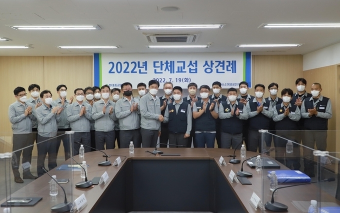 현대중공업 노사 임단협 상견례 모습. 사진=현대중공업