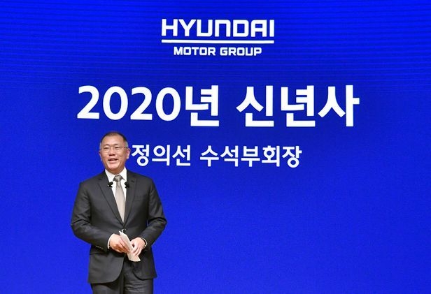 정의선 현대차그룹 회장(당시 수석부회장)이 2020년 1월 2일 서울 서울 양재동 본사에서 열린 신년회에서 신년사를 하고 있다. 사진=현대차그룹