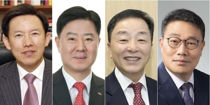 (왼쪽부터) 최현만 미래에셋증권 회장, 안감찬 부산은행장, 최문섭 NH농협손해보험 대표, 이국형 한국투자부동산신탁 대표.