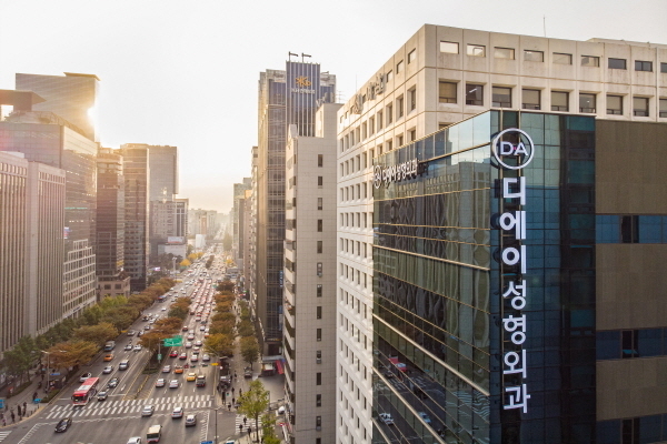 사진=디에이성형외과 제공