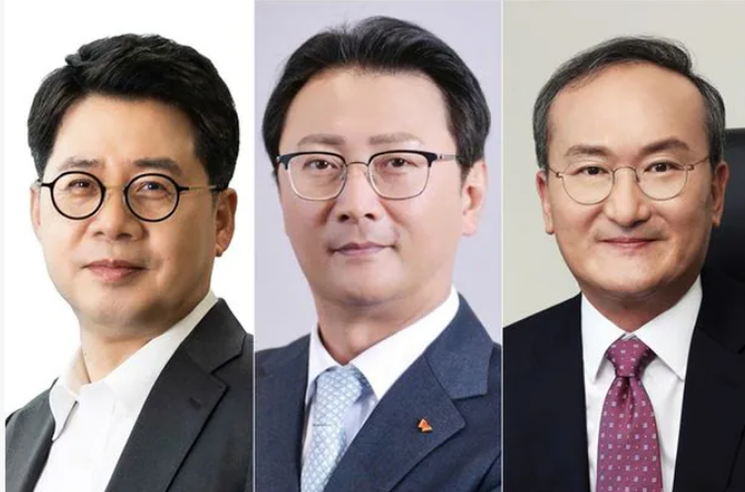 (왼쪽부터) 박상규 SK이노베이션 총괄 사장, 오종훈 SK에너지 사장, 이석희 SK온 사장 순