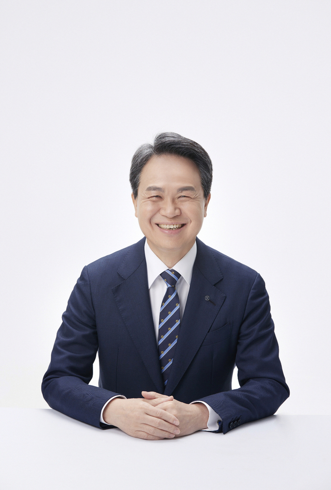 진옥동 신한금융그룹 회장