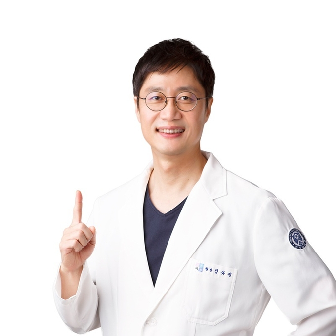 연세고운미소치과의원 서울대입구점 정유진 원장 / 사진=닥터치카 제공