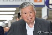 '횡령·배임' 이중근 부영 회장, 징역 5년