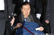신격호 롯데그룹 명예회장 형 집행정지 결정…“수감생활 어렵다고 판단”