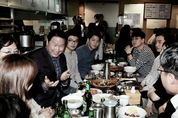 최태원 SK 회장도 '테슬라'로 바꿨다