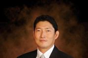 효성 조현준 회장, 국산화 소재로 발열내의 시장 공략