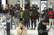 ‘사드사태 극복했나’ 지난달 면세점 외국인 고객 180만명 돌파…사드사태 후 최대치