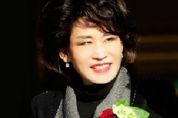 "BTS 상표권 포기하겠다"...정유경의 통큰 양보