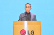 LG에너지솔루션 첫 주총, 권영수 “원료부터 폐배터리까지 선순환 구축”