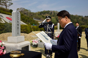 최정우 포스코그룹 회장 "제2 창업 각오로 국가 발전 이바지"