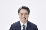 진옥동 신한금융 회장이 일본으로 향한 까닭은