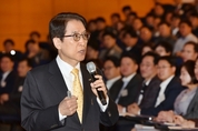 신창재 교보생명 회장 “‘적극적 윤리경영’ 실천해야”