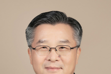 권혁웅 한화생명 부회장, 데이터전략 지휘…AI 혁신 가속