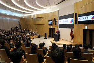 롯데케미칼, 기초소재 임원 정리…‘현금 중시 경영’ 기조 반영?