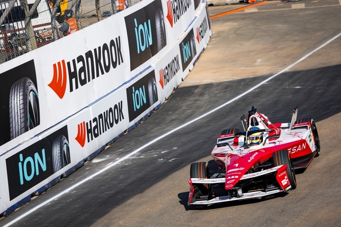 한국타이어 후원, 포뮬러 E 시즌 12 '2025 상파울루 E-PRIX' 성료 - 뉴스 썸네일 이미지