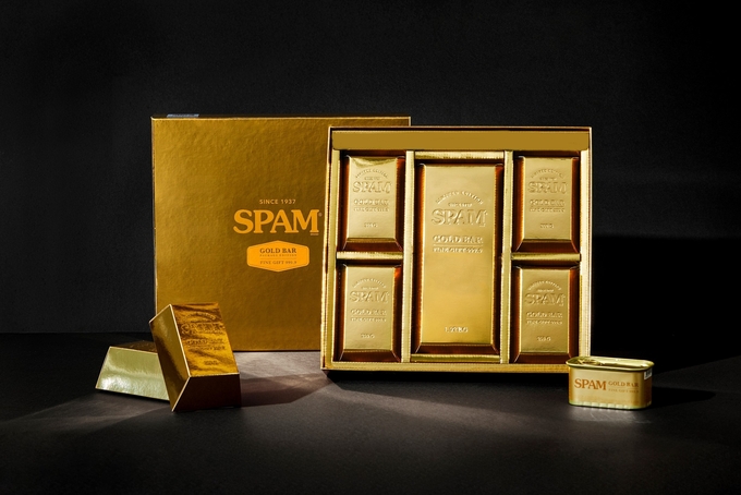 CJ제일제당 '스팸 골드바 에디션', KREAM에서 재출시 - 뉴스 썸네일 이미지